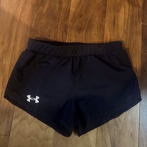 Girl’s Under Armour shorts. Size YM